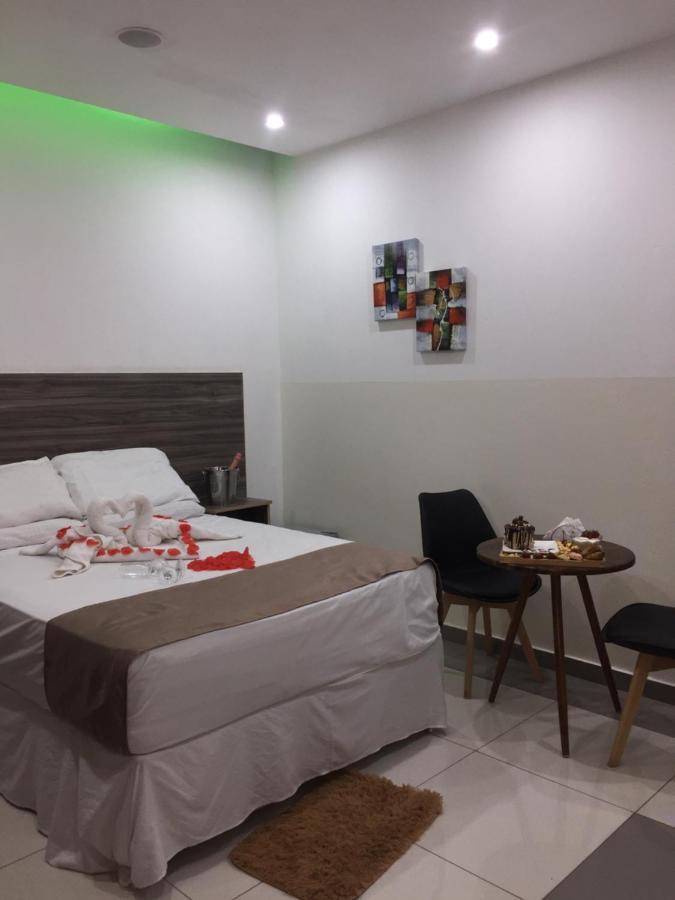 40 40 Accommodation Matola Exterior foto